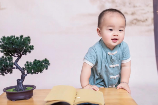 齐河孕妇显怀是几个月